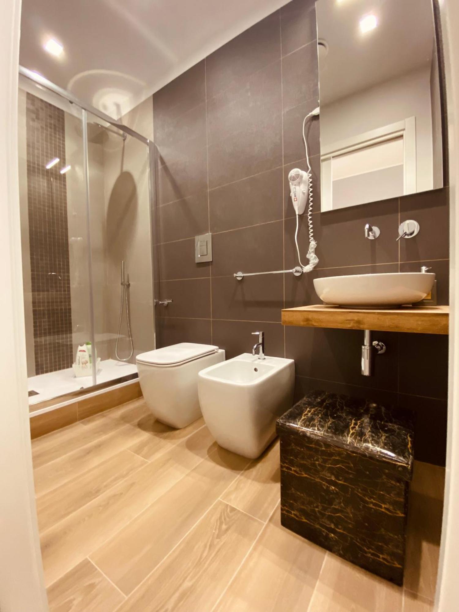 B&B Quattro Tesori กานิกัตติ ห้อง รูปภาพ